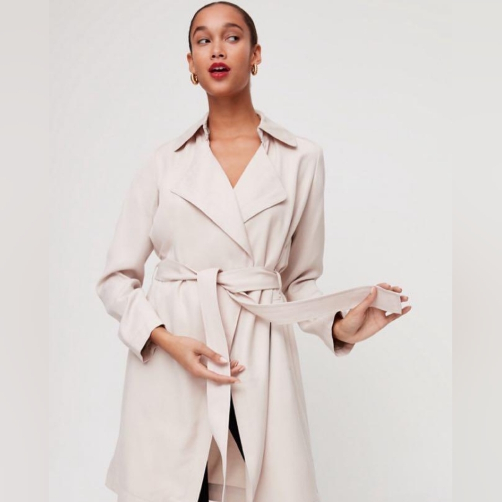 NWT Babaton Maximo Trench in Denude